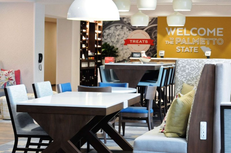 hampton inn camden