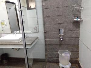 Hotel Mayur,Katra>>Jammu,3 star