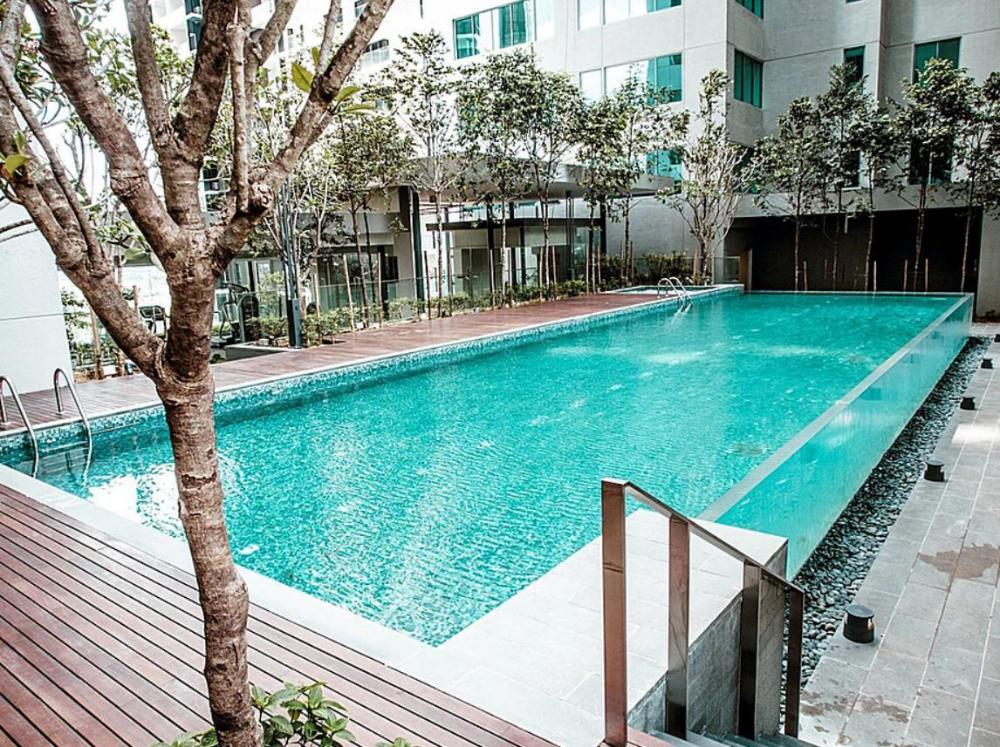 summer suites klcc apartments