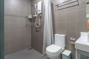 summer suites klcc apartments