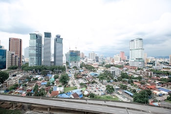 summer suites klcc apartments