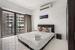 summer suites klcc apartments