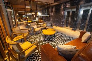Hampton By Hilton Bariloche,San Carlos De Bariloche>>Rio Negro,3 star