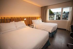 Hampton By Hilton Bariloche,San Carlos De Bariloche>>Rio Negro,3 star