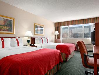 radisson hotel denver central