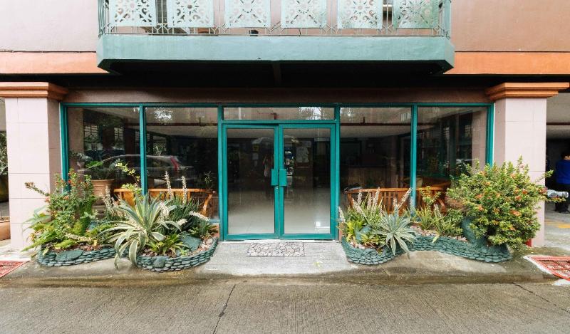 reddoorz moonwalk paranaque