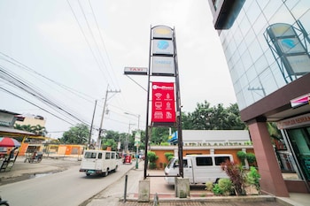 reddoorz moonwalk paranaque