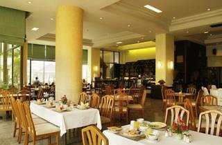 royal lanna hotel