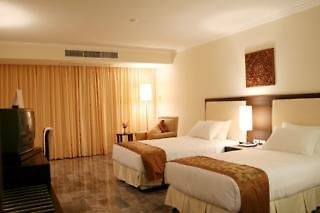 royal lanna hotel