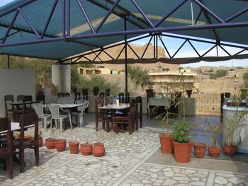 hotel golden city