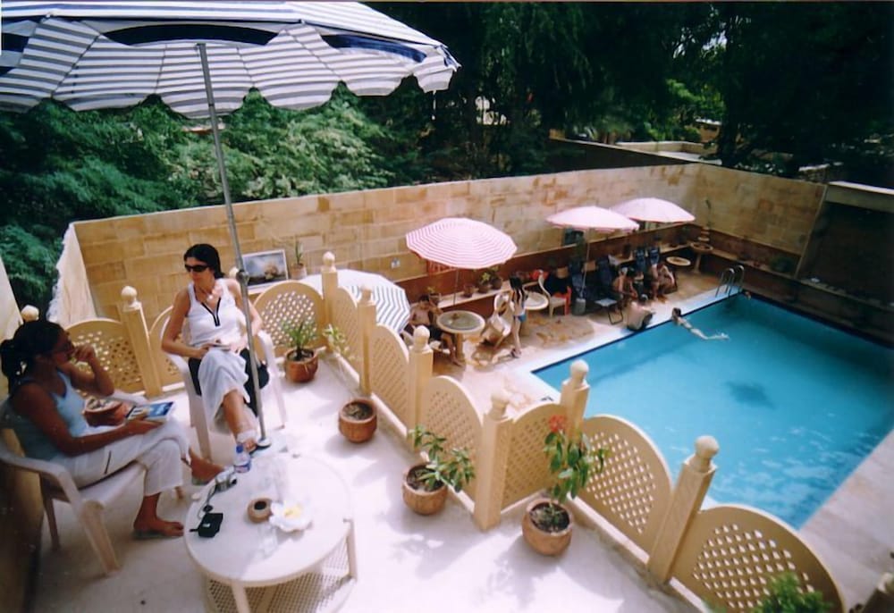 hotel golden city