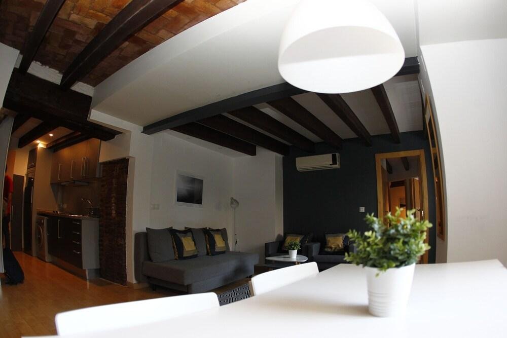 welcomer apartments valencia