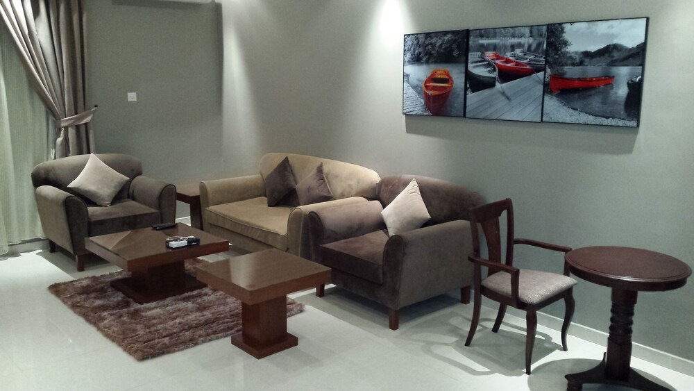 ashbona hotel suites