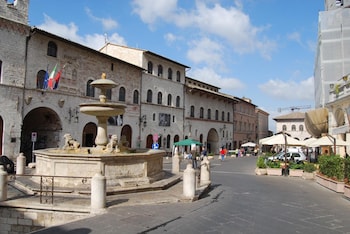 assisi