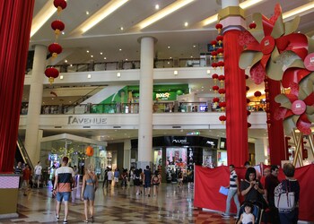 real point suites at times square