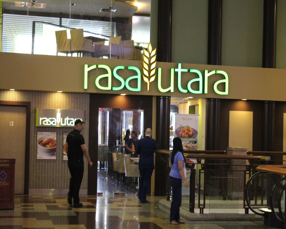 real point suites at times square