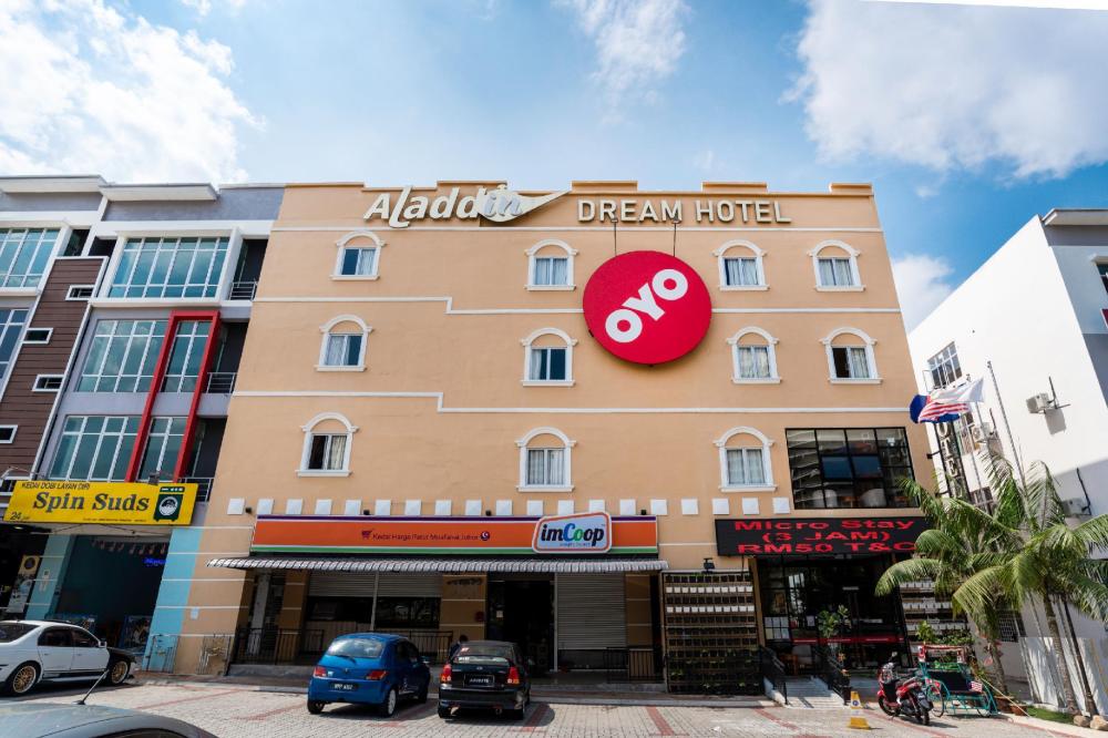 oyo 517 aladdin hotel