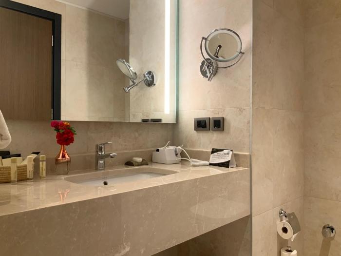 grand hotel de kintele