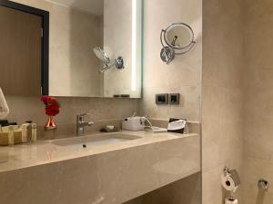 grand hotel de kintele