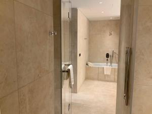 grand hotel de kintele