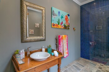 bettys boutique hotel