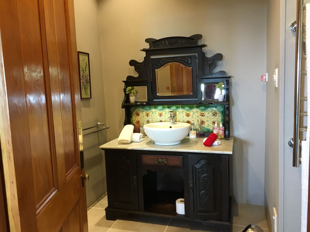 bettys boutique hotel