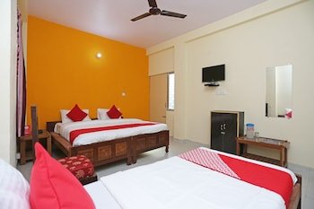oyo flagship 22406 shree shree guest house