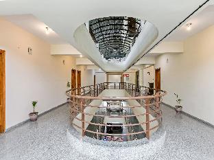 Staymaker Prakash International,Ideally Located In The Pollibetta Area, Oyo 26603 Hotel Prakash International Promises A Relaxing An,3 star