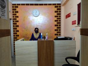 oyo 16631 greenstar inn