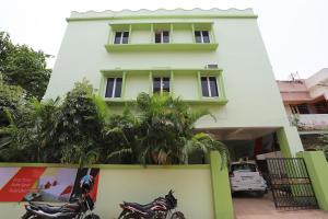 oyo 16631 greenstar inn
