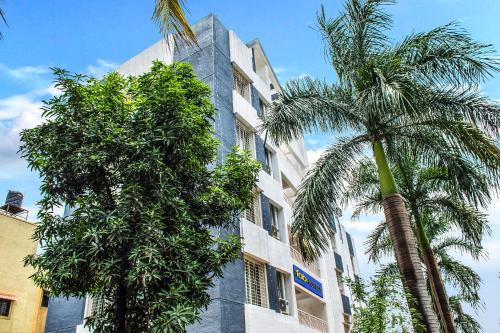 Treebo Diamond Residency - Ddpk Inn,,3 star