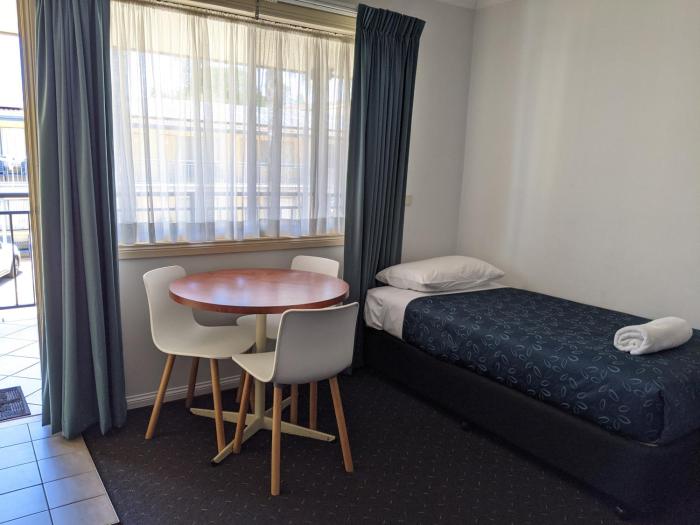araluen motor lodge