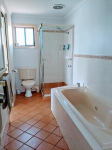 araluen motor lodge