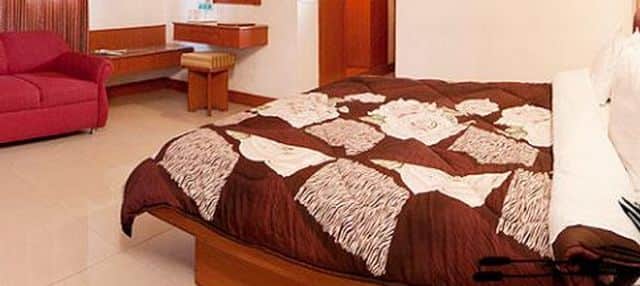 hotel atithi palace
