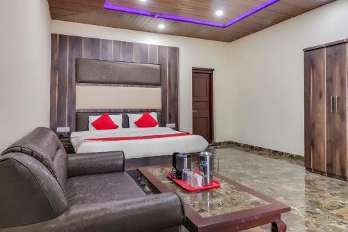 hotel himdhara