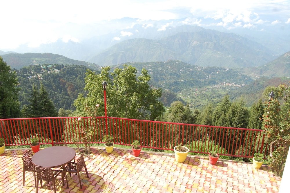 Hotel Himdhara,Dalhousie>>Chamba,3 star