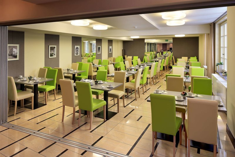 hotel clement