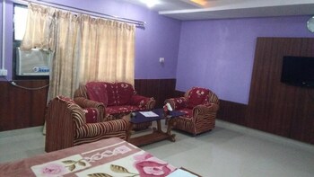 hotel raj residency