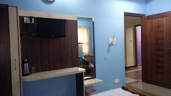 hotel raj residency