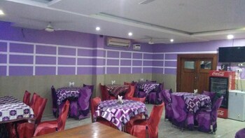 hotel raj residency