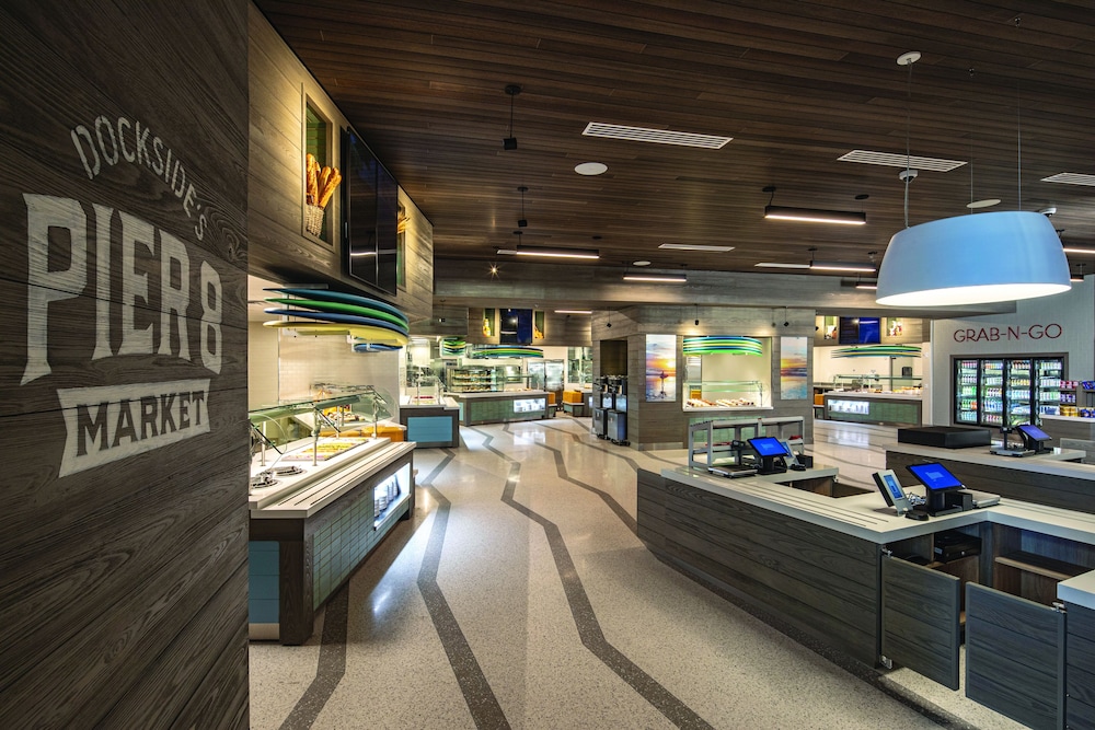 universals endless summer resort dockside inn and suites