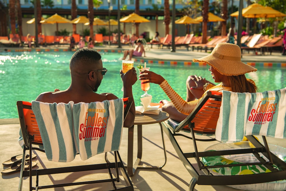 universals endless summer resort dockside inn and suites