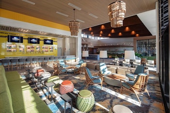 universals endless summer resort dockside inn and suites