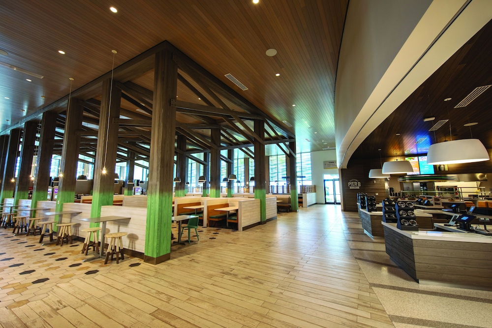 universals endless summer resort dockside inn and suites