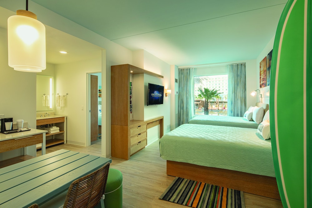 universals endless summer resort dockside inn and suites