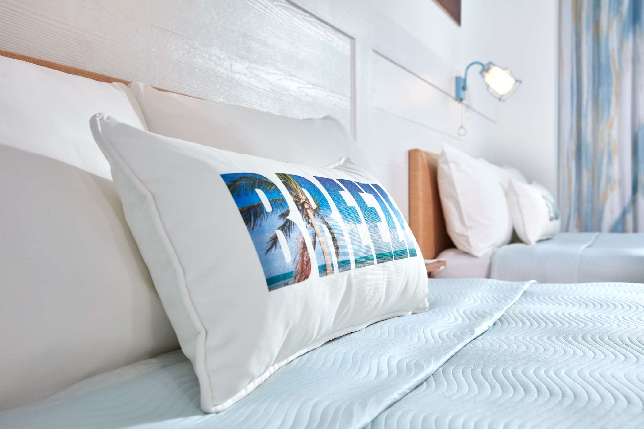 universals endless summer resort dockside inn and suites