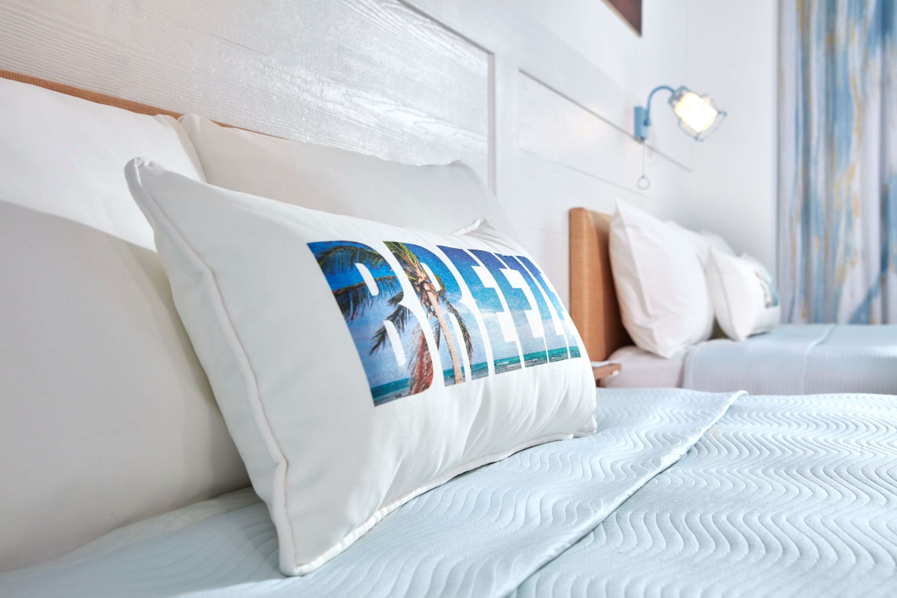 universals endless summer resort dockside inn and suites