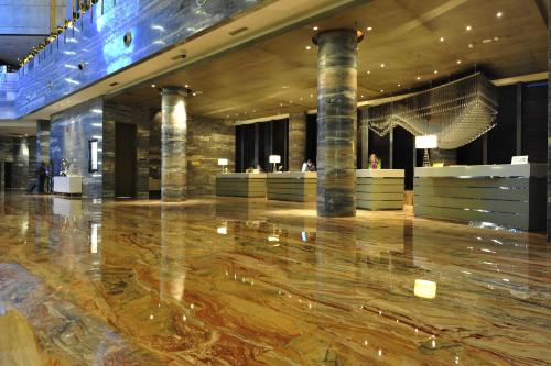 renaissance guiyang hotel