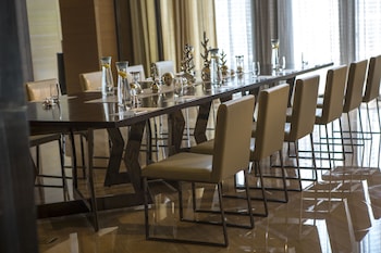 renaissance guiyang hotel