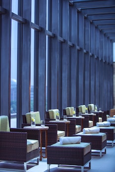 renaissance guiyang hotel